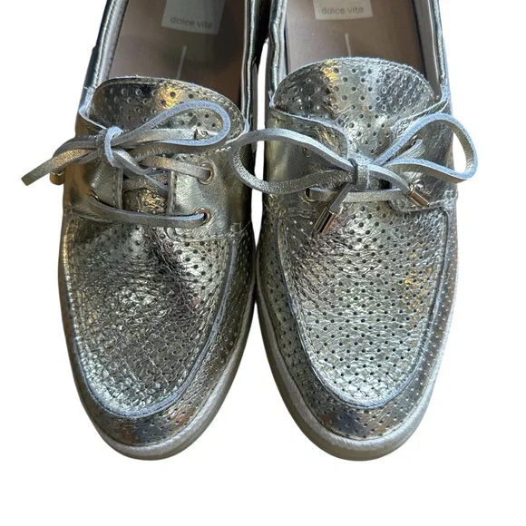 Dolce Vita Metallic‎ Gold Perforated Boat Shoes Loafers Casual Comfort - Picture 6 of 8